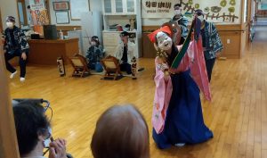 静岡県立横須賀高等学校郷土芸能部の舞